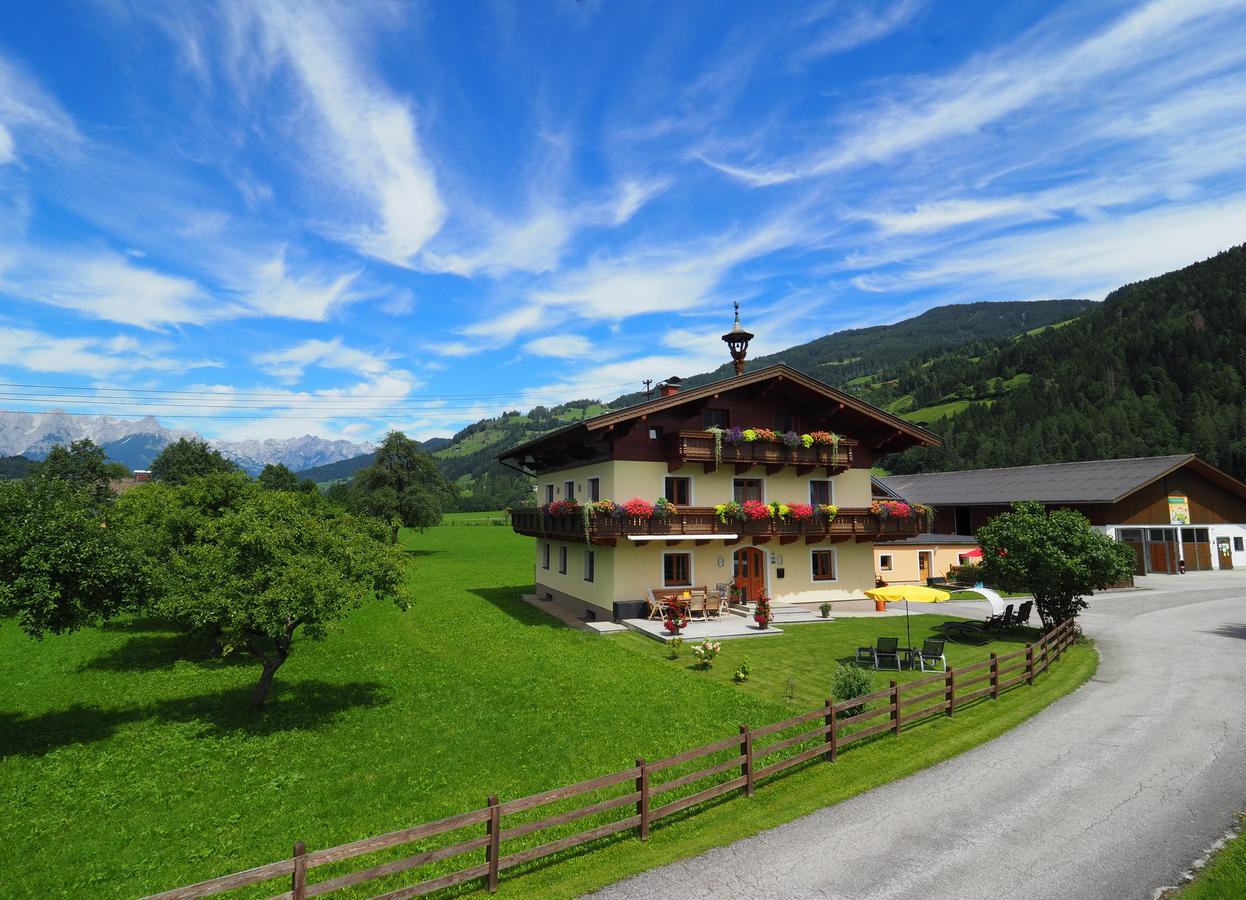 Вилла Bio-Bauernhof Reiterhof Санкт-Йохан Экстерьер фото